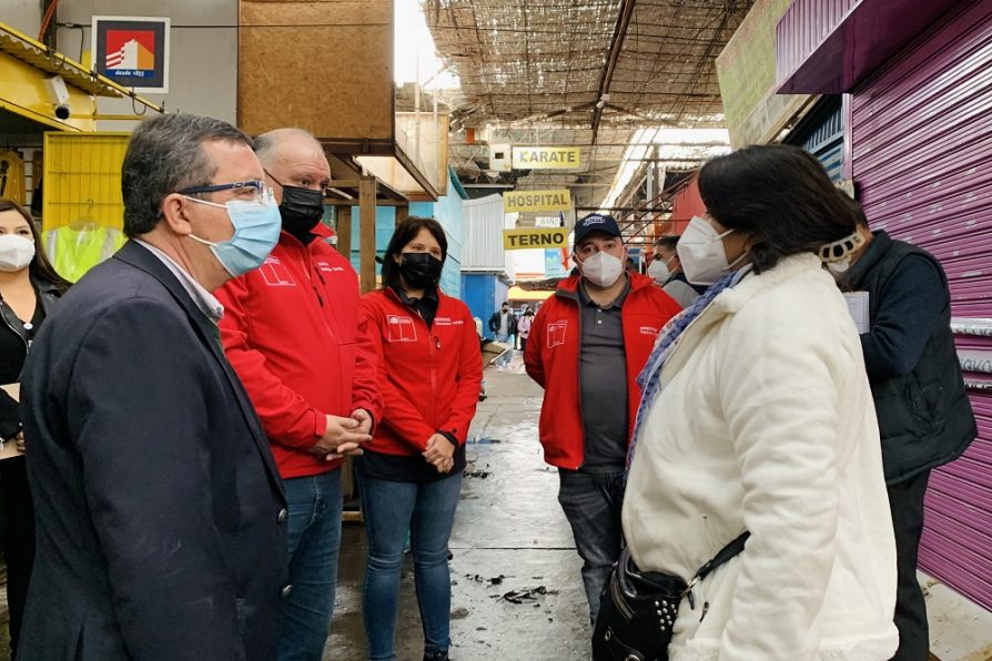 Delegación Presidencial activa red intersectorial para apoyar a comerciantes afectados por incendio en ASOCAPEC