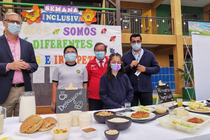 Frutas tropicales, productos locales y comida altiplánica protagonizarán los menús escolares de la Junaeb en Arica a partir de marzo