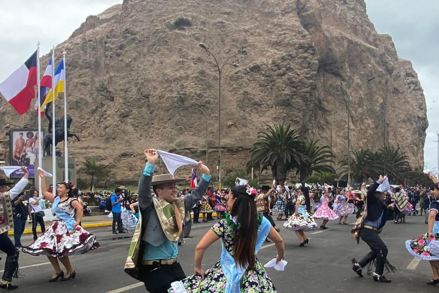 Con fiesta ciudadanía, nuestra ciudad celebró el 142° aniversario del Asalto y Toma el Morro de Arica