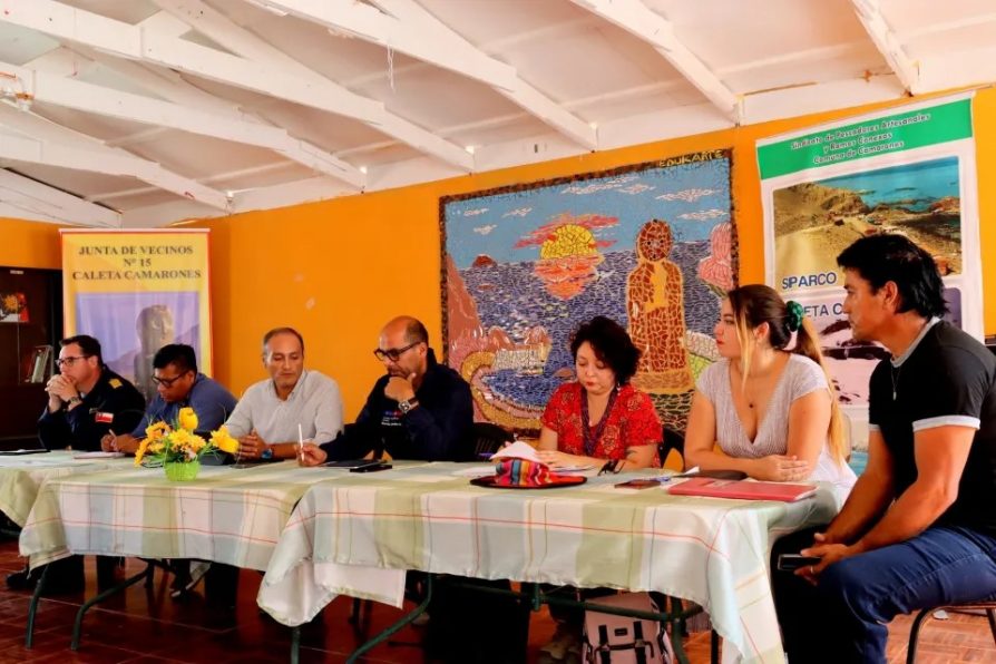 Reactivan Mesa Chinchorro para atender demandas de la comunidad de Caleta Camarones