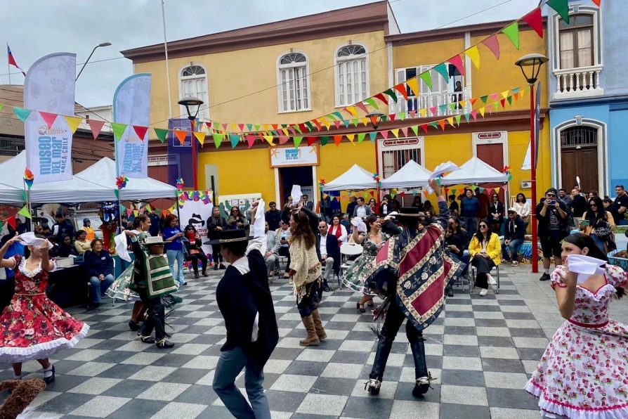 Arte y cultura para barrios de Arica, Putre y Camarones